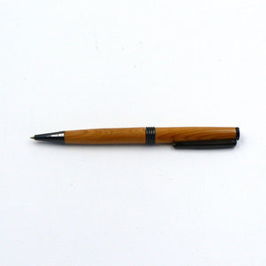 Pen in Yew